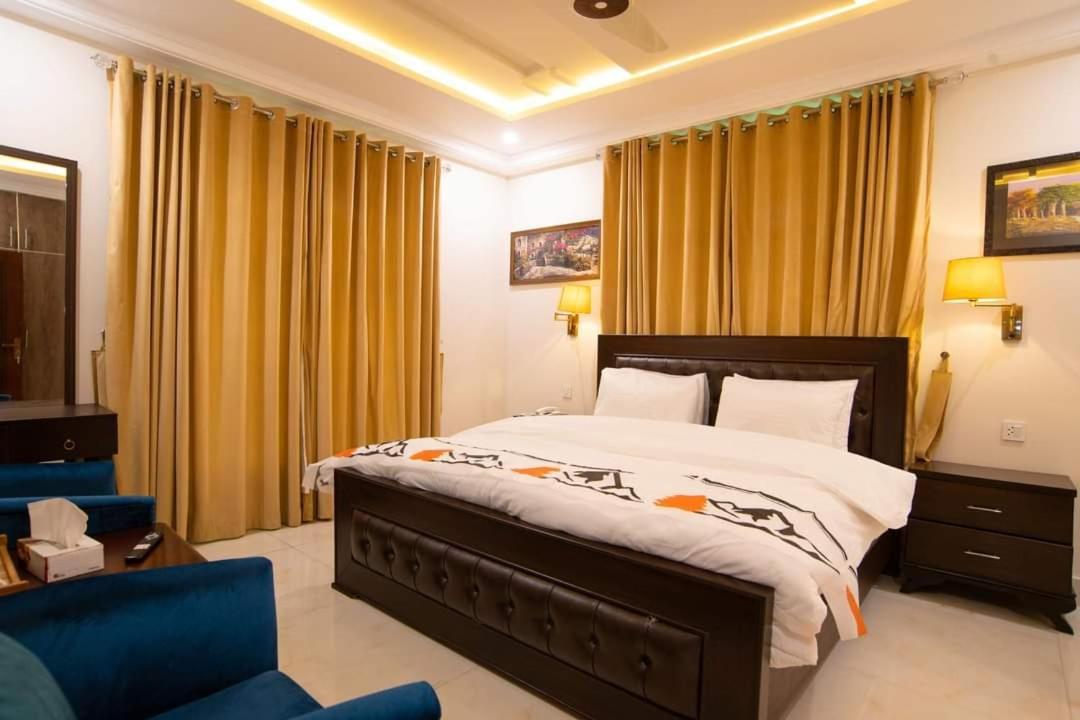Hotel Tulip Inn Равалпинди Экстерьер фото